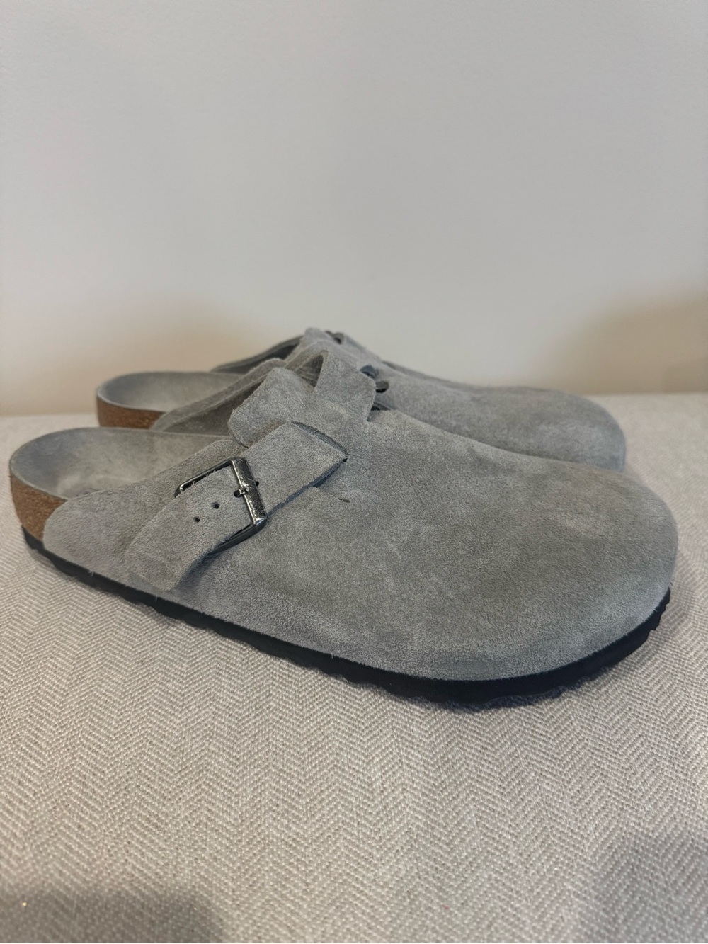 New Birkenstock Boston Men's Suede Soft Footbed Clogs - Light Gray